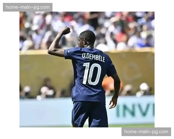 巴黎vs梅斯比赛第70分钟，阿森西奥替补登场换下登贝莱