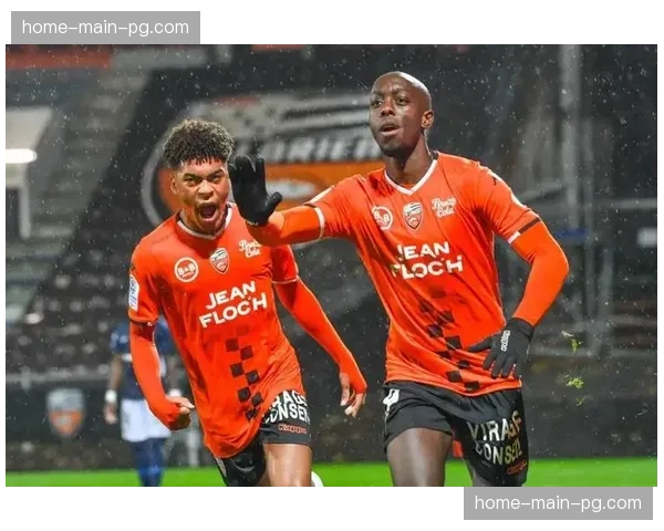 朗斯59分稳居法甲第二，欧冠资格基本锁定